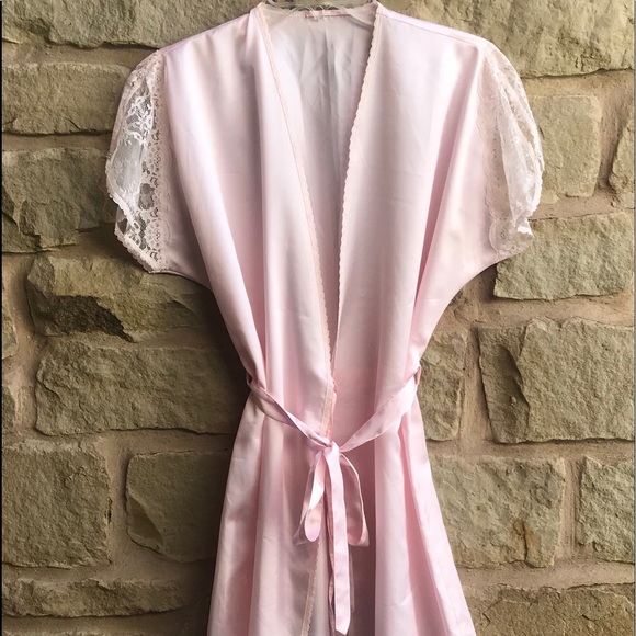 Marks & Spencer Other - Vintage Housecoat Robe Negligee Sexy Lace Sleeves
